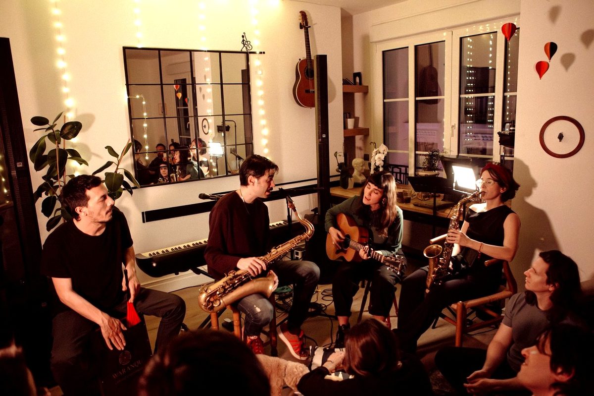 Intimate evening at Casa Corah